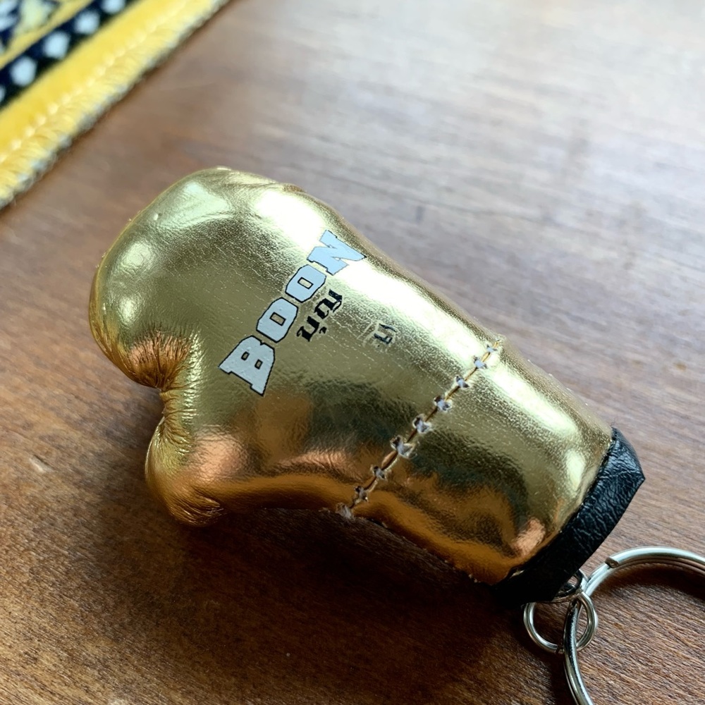 Boon Golden Glove keychain